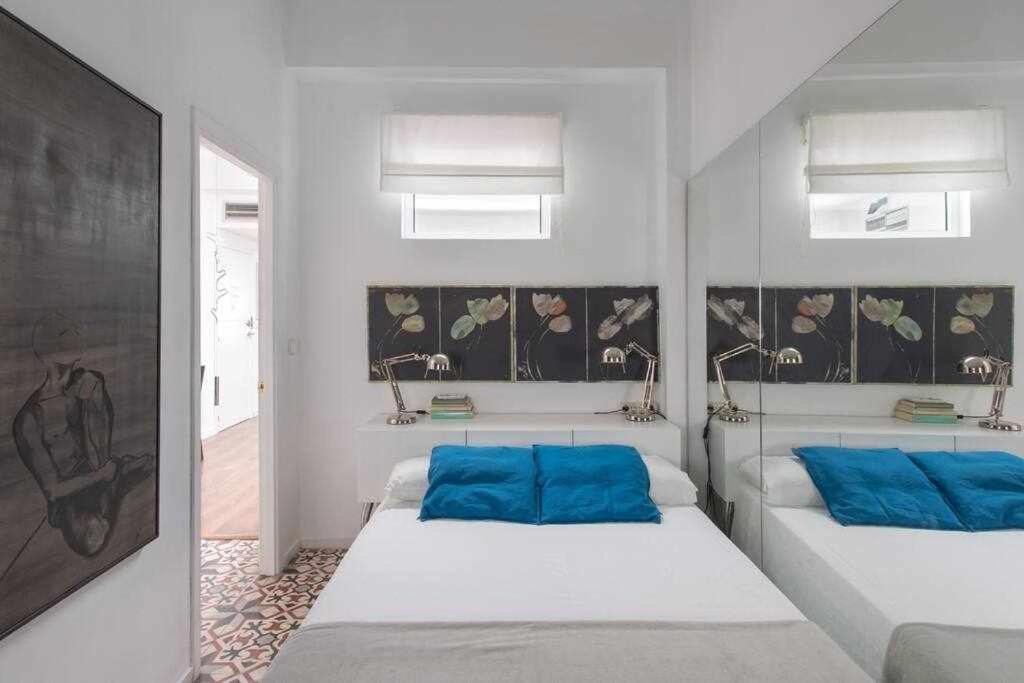 Lujoso Apartamento Con Patio En Triana Sevilla Екстериор снимка