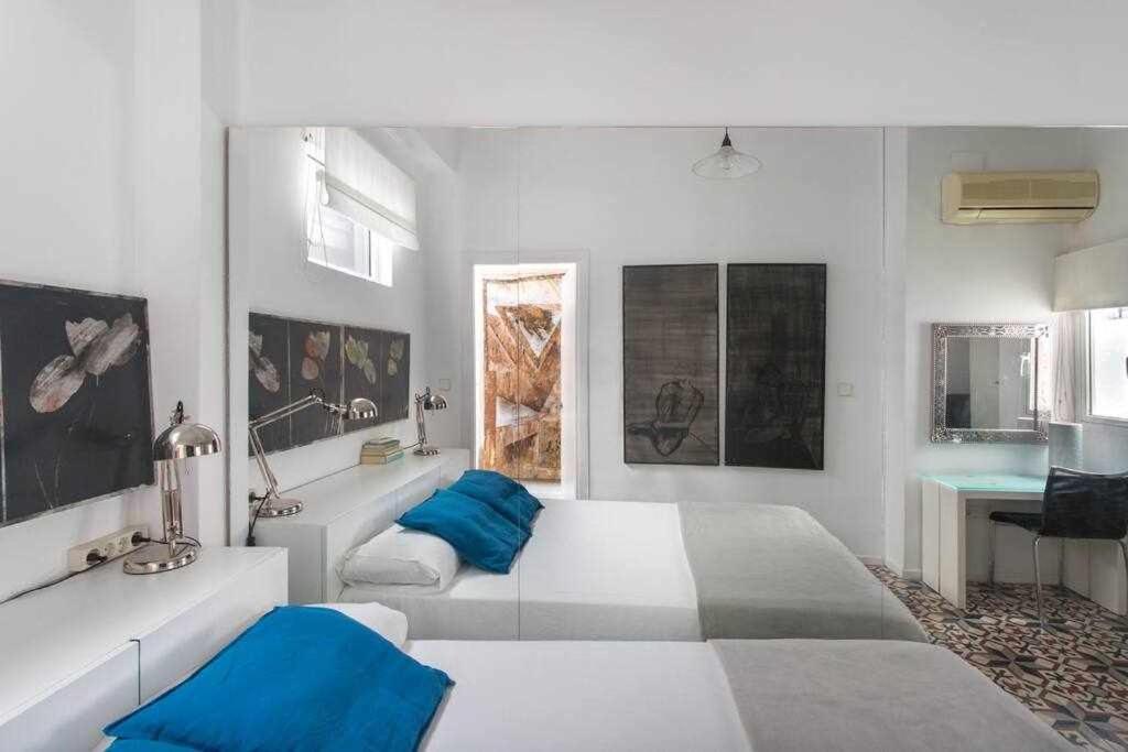 Lujoso Apartamento Con Patio En Triana Sevilla Екстериор снимка