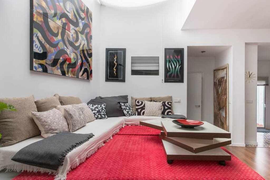 Lujoso Apartamento Con Patio En Triana Sevilla Екстериор снимка